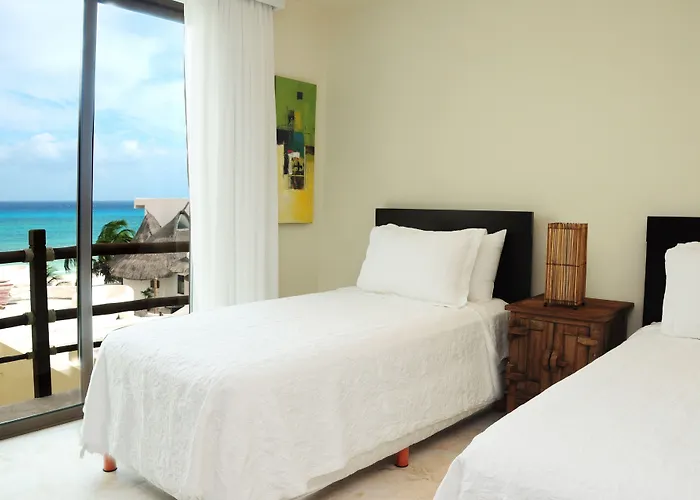 El Taj Oceanfront And Beachside Playa del Carmen