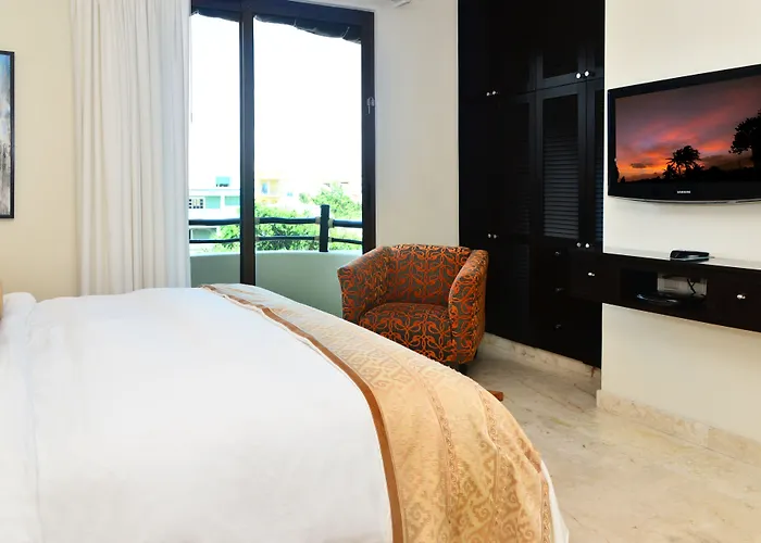 El Taj Oceanfront And Beachside Hotel Playa del Carmen